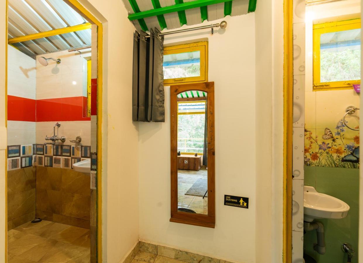 The Hosteller Mussoorie By The Streamside, Kempty Exterior photo
