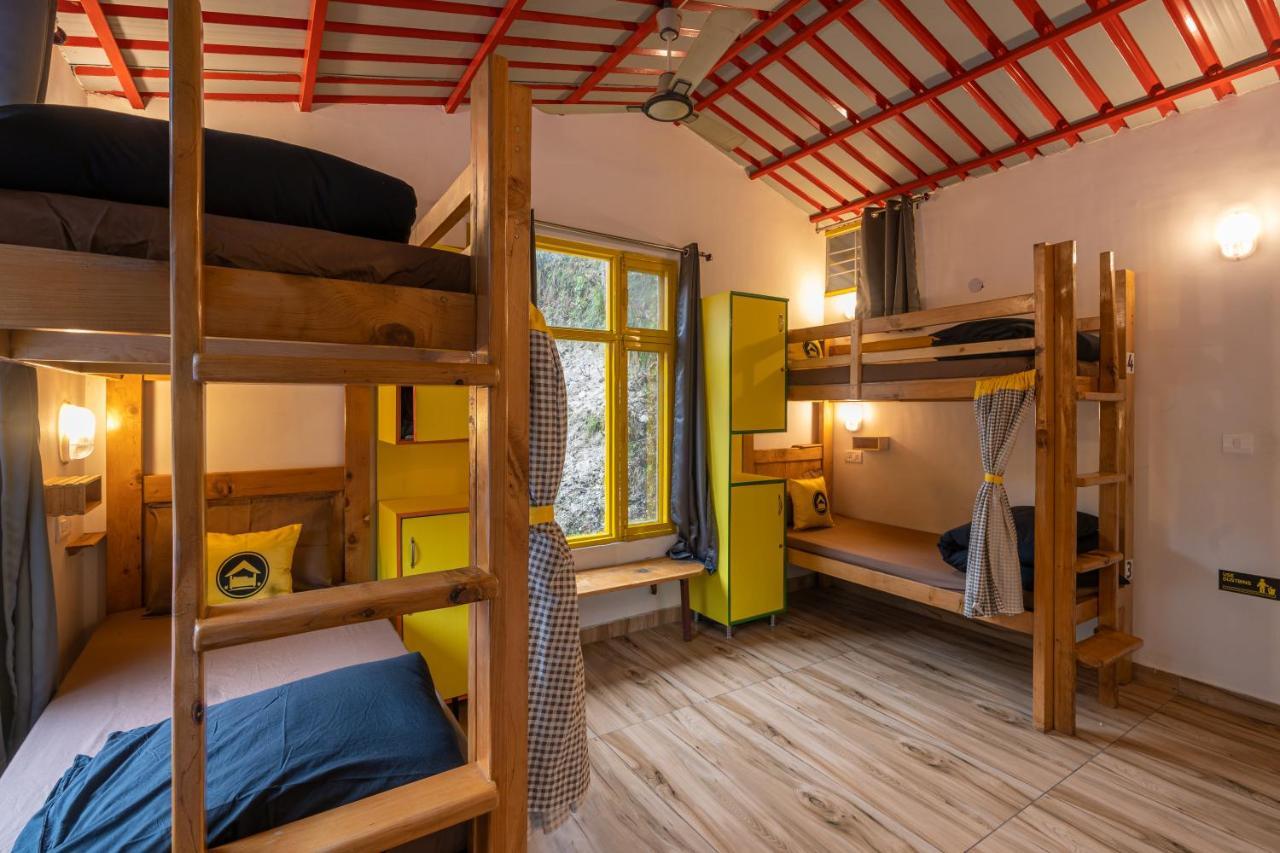 The Hosteller Mussoorie By The Streamside, Kempty Exterior photo