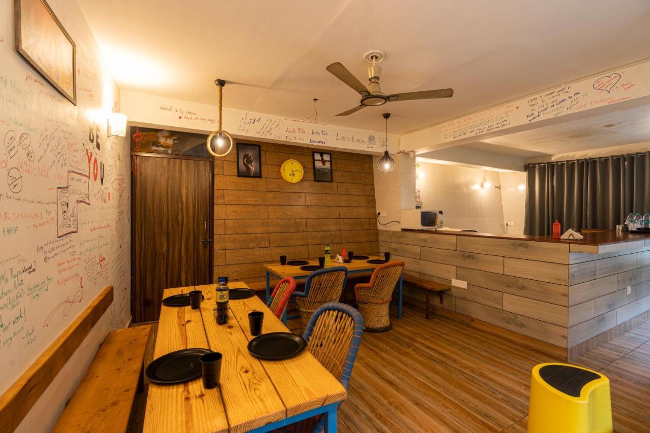 The Hosteller Mussoorie By The Streamside, Kempty Exterior photo