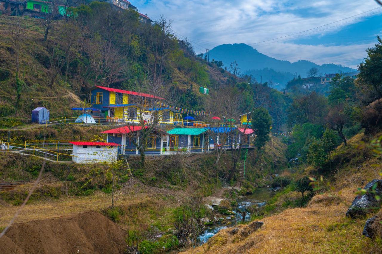The Hosteller Mussoorie By The Streamside, Kempty Exterior photo